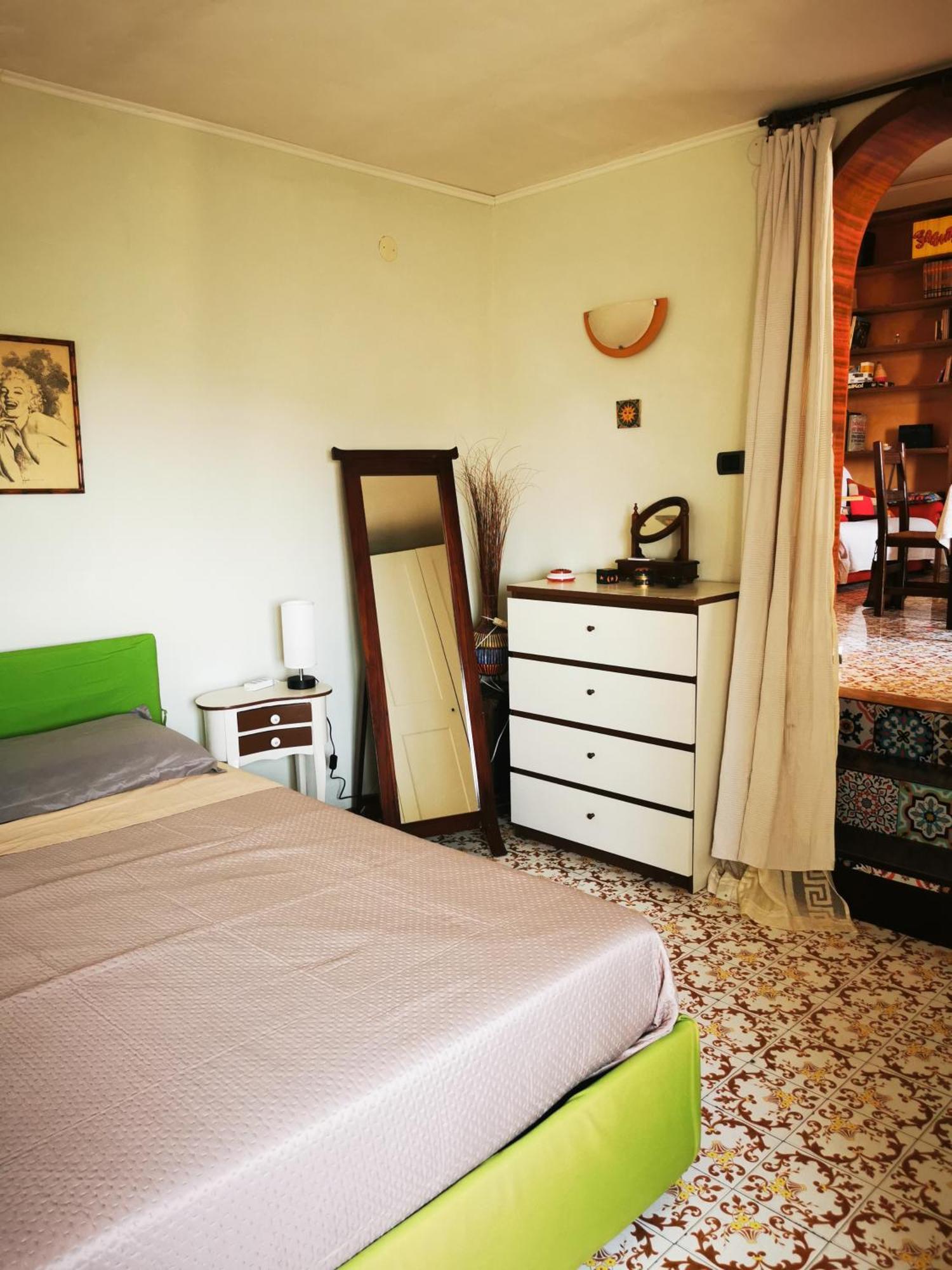 Apartment A Cozy Nest With A Vesuvio View